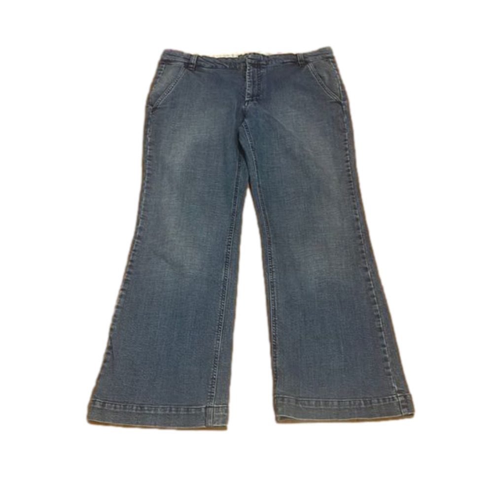 𝅺Y2K fall 2005 old navy just below waist blue jeans size 14.